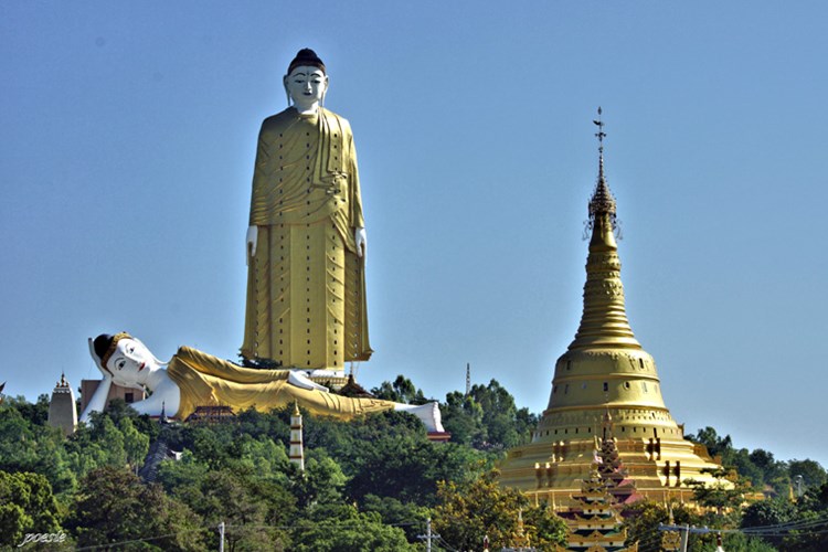 Bức tượng Laykyun Setkyar được xây dựng trên đỉnh ngọn đồi Po Kaung gần thành phố Monywa, Myanmar. Tượng cao 130m và ngay dưới chân bức tượng này là tượng Đức phật nằm ngang lớn nhất thế giới. Bức tượng Đức Phật nằm đã được xây dựng xong từ năm 1991, trong khi đó tượng Laykyun Setkyar phải đến năm 2008 mới hoàn thành.